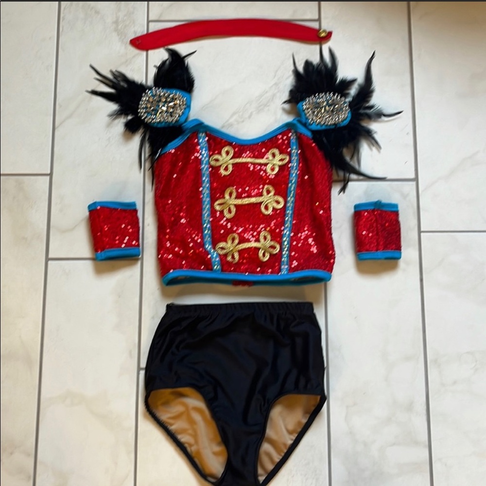 Glamour costume